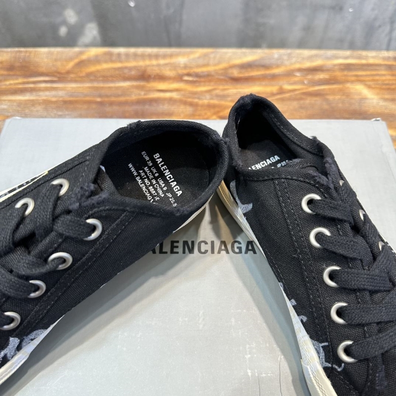 Balenciaga Sneakers